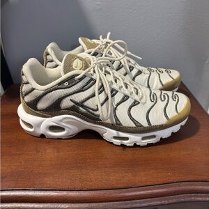 Nike Air Max Plus